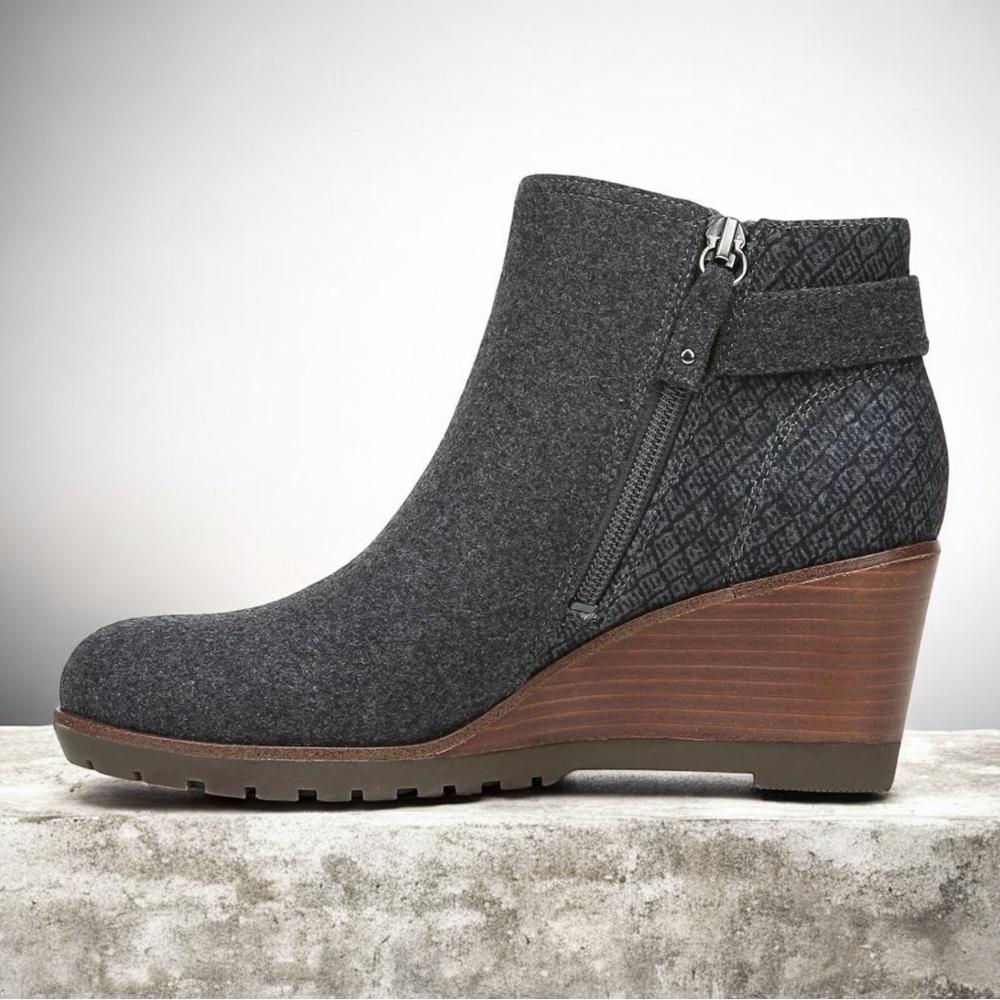 Dr. Scholl's Noelle Wedge Bootie color dark gray Sz 10